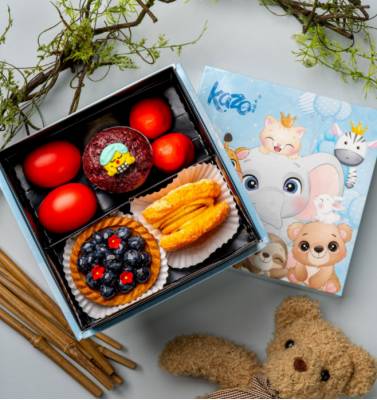 Classic Baby Shower Gift Box